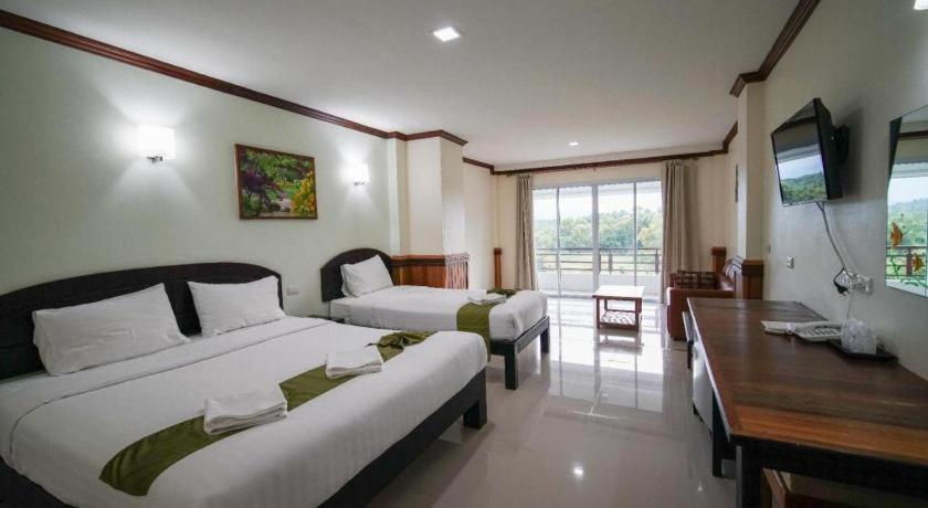 Sea Mountain Khanom Hotel Exteriör bild