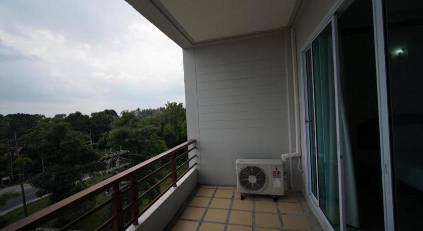 Sea Mountain Khanom Hotel Exteriör bild